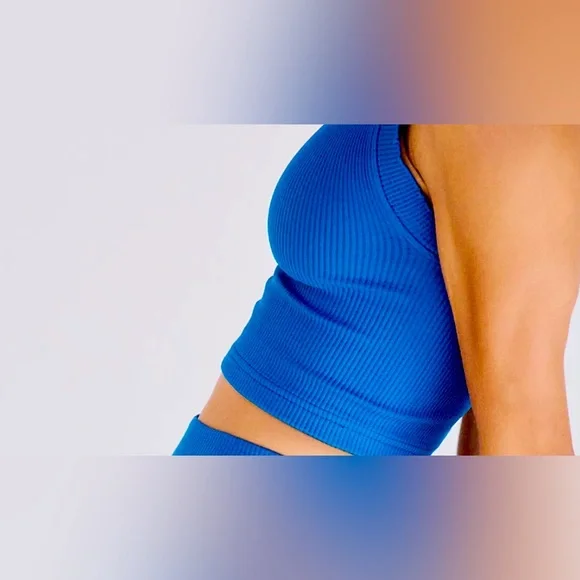 🛑SOLD!🛑 Free People Happiness Runs Muscle Tank & Good Karma Flare Leggings SET - Picture 8 of 16